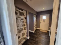 Squirrel Cottage Hotels in Ballymoney