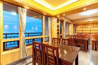 The Golden Retreat Hotel in Pelling - breakfast