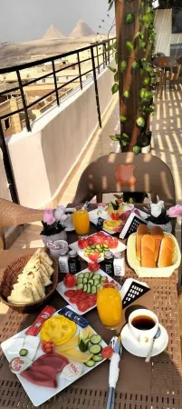 Pyramids High View Inn