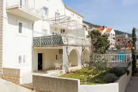 Ratac Apartments Bol - Layanan Antar-Jemput