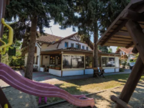 Pension Sommer Hotels in Balatonföldvári