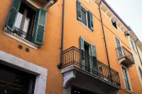 Moderna casa a 30 metri dall'Arena - Condos