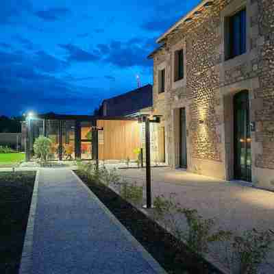 Domaine du Vieux Porche Hotel Exterior