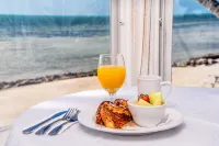 Rainbow Bend Resort - sarapan