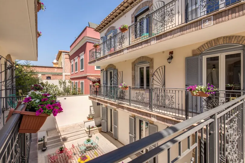 羅馬布利克斯旅舍