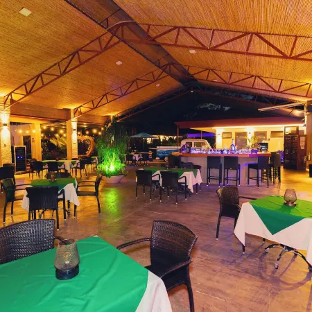 Hotel Costa Pacifica