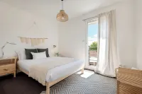 Aguda1 · Aguda's Family House 4Bd, Parking, BBQ - Wifi