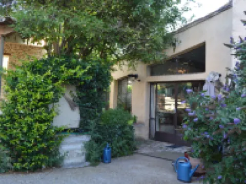 B&B Ma Maison de Loin Hotéis em Apt