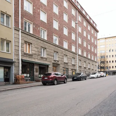 Renovated Top Floor Studio in Kallio