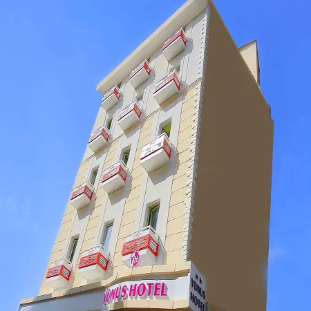Yunus Hotel
