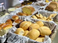 Lara's Hotel - Desayuno