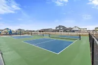 5BR Meridian Home – Hot Tub & Family Play Space -  case vacanza in affitto