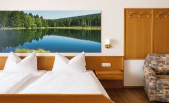 GarniHotel Zur Linde - Bayerischer Wald - Inklusiv AktivCard - Kostenloser Parkplatz