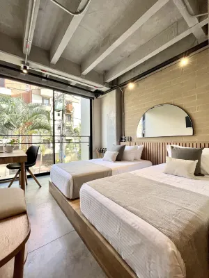 Beminimal Hotel Hotels near caital mega shoes