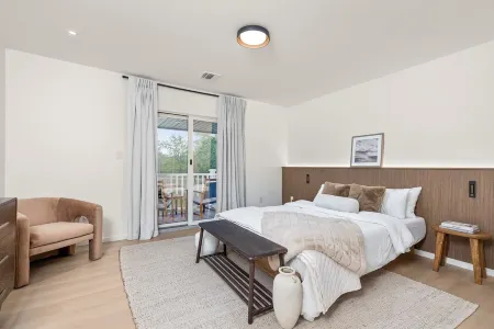 Spacious 3Br - Pond - Tennis Court