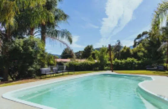 Dartmouth Motor Inn Hoteles en 