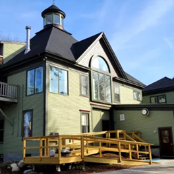 The Elizabeth Inn and Restaurant