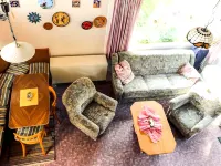 Nordsee-Ferienhaus Mit Terrasse Hotels in Schillig