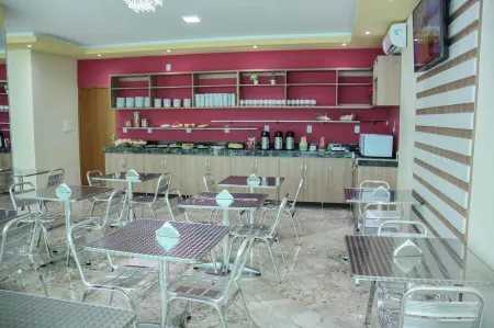 Domus Hotel Palmeiras Canaã Dos Carajás Отели в г. Канаан-дус-Каражас