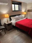 Private 1BR Apt, Two blocks from all arenas. Event parking included - Kitchens