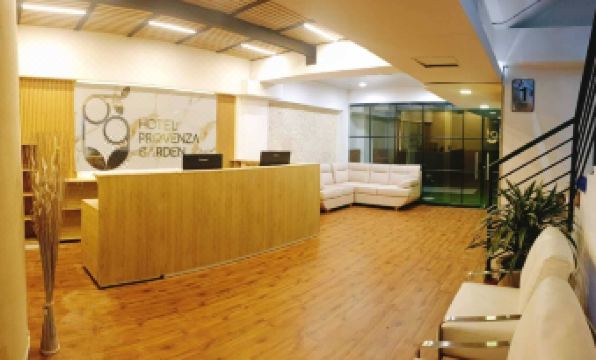 Hotel Provenza Garden