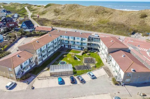 Beach Apartment 35 for 4 Guests, Callanstoog