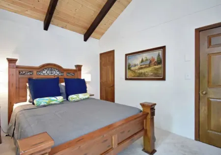 Marvelous 3-bedroom house with WiFi and EV Charger in Beech Mountain