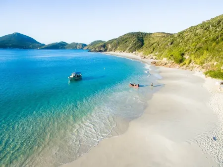 Beautiful Ap 5 stars in the best of Paraíso Arraial do Cabo c Swimming PoolSauna Gym Отели в г. Арраял-ду-Кабу