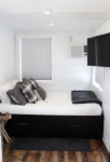 Cliffside Tiny Home Container  #5