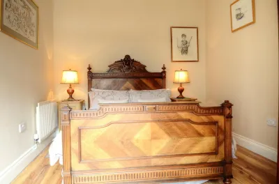 With options for hot tub, barbecue/pizza barn and fire brazier. Hotel di 