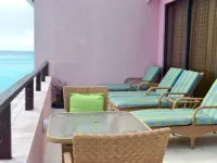 Approved Rooftop Penthouse St Lawrence Gap. Hotels in Dover
