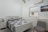 Bring the whole family to this great house with lots of room for fun. - Wifi