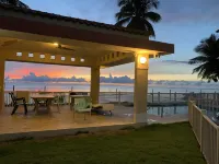 Table Rock Beachfront Penthouse Minutes from Rincon and Excellent Surfing