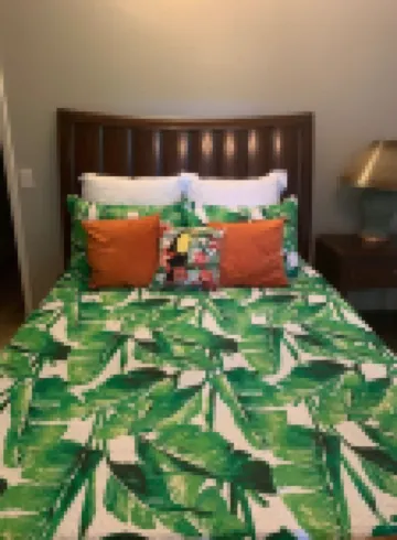 Bamboo Bayou getaway!  Gorgeous bamboo and oaks with a pond Hotels in North Fort Myers