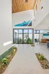 Villa Wahoo - Luxury 4BR Villa & Pool, Playa Grande Estates, 300m to the Beach