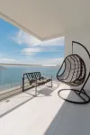 Beachfront Condo with Magnificent views  호텔