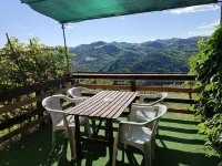 In Farmhouse independent apartment 2+2 people. Breathtaking view!