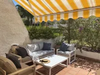 Ideal families with small children 10 minutes from the beach!