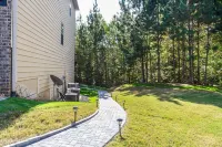 Luxury Fairburn Suite with Wooded View Hotels in Union City