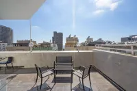 Best offer in bat yam 2 min walk to the beach&balc Hotel a Bat Yam