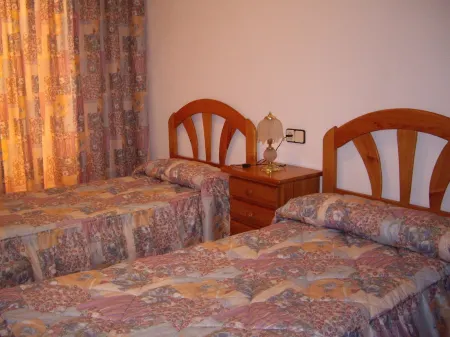 PEÑISCOLA, TOWNHOUSE AT 150 M. FROM THE NORTH BEACH Отели рядом с достопримечательностью «Plage Nord»