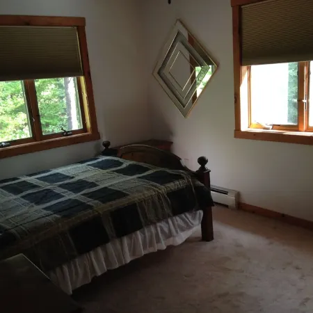 Great Adirondacks retreat with five bedroomsHot tub,pool table.large open space