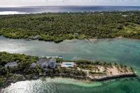 Waterfront 4-Bedroom Home on Private Peninsula w/ Private Dock! Hotels in 