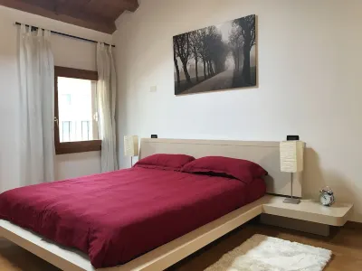 Francesca's house - between VENICE VERONA and DOLOMITES Hotel in zona Parrocchia di San Vincenzo