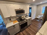 Comfy 3BR 6min drive Downtown Harbor Center, Buffalo Bills fan favorite. Hotels in Lackawanna