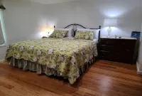 Serene, Spacious Lakefront Home in a Quiet Cove