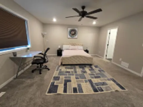 Completely Modern Furnished Private House Near Mayo Clinic