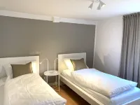 LA PETITE MAISON-Holiday home old town Warburg 10 persons