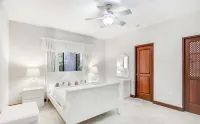 Luxury 5BR Villa - Pool, Beach, Golf & Spa Retreat - Housekeeper Included