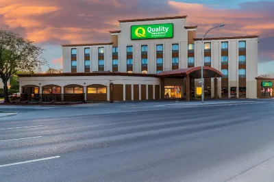 Quality Inn & Suites 브릿지워터 레이크스 파운탱 주변 호텔